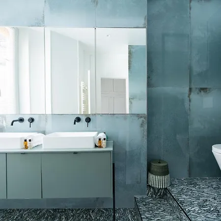 Veeve - The Spirit Lifter פריז