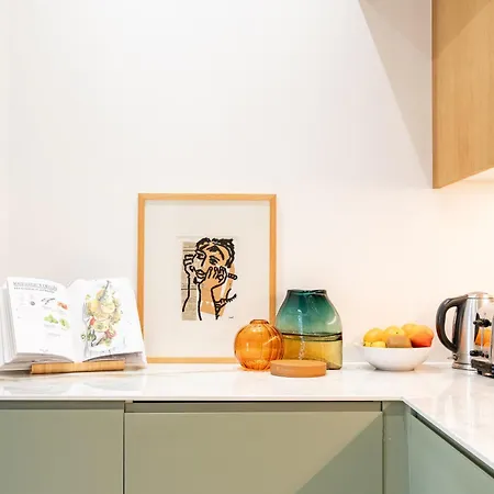 Veeve - The Spirit Lifter Apartment Paris